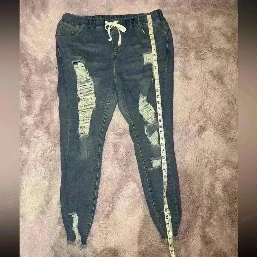 Shein 3XL Distressed Jeans - Picture 5 of 6